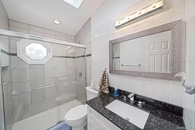 7 Betsy Drive, West Sayville, NY 11796 - Photo 25