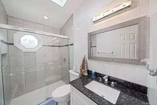 7 Betsy Dr, West Sayville, NY 11796 - Photo 25