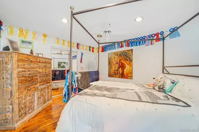 7 Betsy Drive, West Sayville, NY 11796 - Photo 19