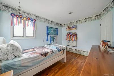 7 Betsy Drive, West Sayville, NY 11796 - Photo 21