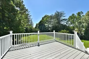 87 Dunlop Rd, Huntington, NY 11743 - Photo 27