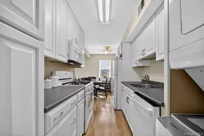 276 Temple Hill Road #1515, New Windsor, NY 12553 - Photo 11