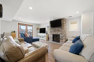 184 Inlet Dr, Lindenhurst, NY 11757 - Photo 15