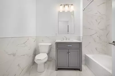 401 Breton Way, Glen Cove, NY 11542 - Photo 31