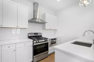 401 Breton Wy, Glen Cove, NY 11542 - Photo 13