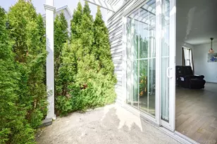 401 Breton Wy, Glen Cove, NY 11542 - Photo 33