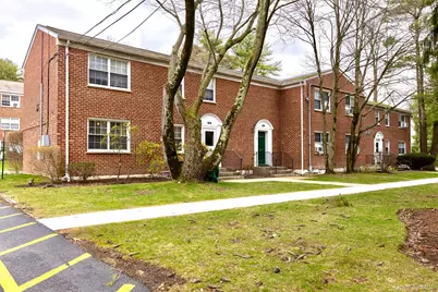 15 Fieldstone Drive #143, Hartsdale, NY 10530 - Photo 5