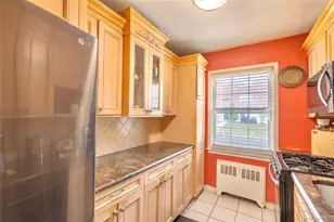 15 Fieldstone Dr, Hartsdale, NY 10530 - Photo 15