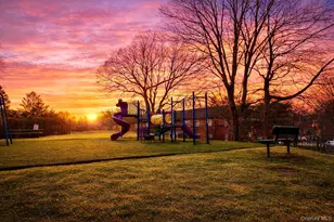 15 Fieldstone Dr, Hartsdale, NY 10530 - Photo 39