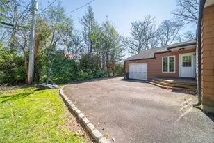 143 Round Hill Rd, Roslyn Heights, NY 11577 - Photo 29