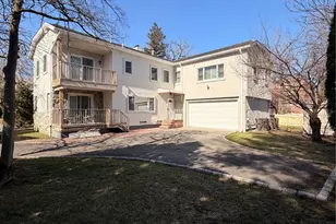 3 Ascot Ridge, Great Neck, NY 11021 - Photo 9