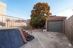 2071 E 35th St, Brooklyn, NY 11234 - Photo 19