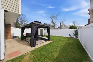 38 Sutton St, Hempstead, NY 11550 - Photo 21