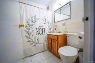 264 Throgs Neck Blvd, Bronx, NY 10465 - Photo 5