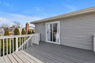 35 Lee Ave, Babylon, NY 11702 - Photo 17