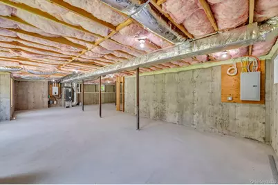 155 Pennsylvania Lot 1 Avenue, Medford, NY 11763 - Photo 17