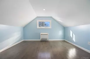 53 Ketcham Ave, Hicksville, NY 11801 - Photo 17