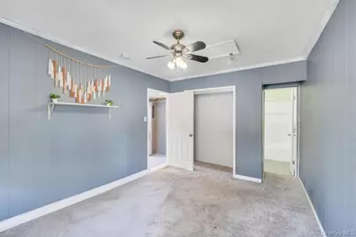 175 Shelby Avenue, Holbrook, NY 11741 - Photo 17