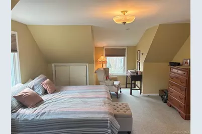 3 Chestnut Avenue, Floral Park, NY 11001 - Photo 9