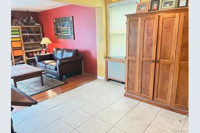 3 Chestnut Avenue, Floral Park, NY 11001 - Photo 7