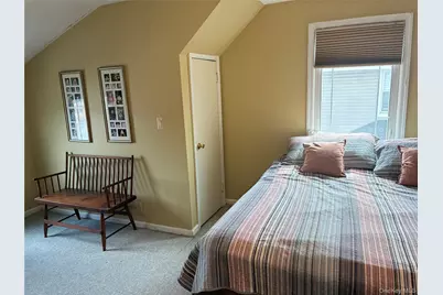 3 Chestnut Avenue, Floral Park, NY 11001 - Photo 11