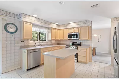 88 Highview Avenue, Nanuet, NY 10954 - Photo 19