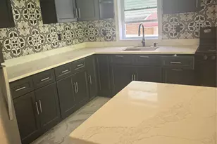 39 Spruce St, Yonkers, NY 10701 - Photo 5