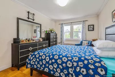 20047 39th Avenue, Bayside, NY 11361 - Photo 11