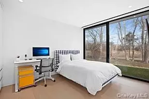 1080 Springs Fireplace Rd, East Hampton, NY 11937 - Photo 9