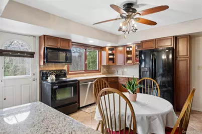 4 University Drive, East Setauket, NY 11733 - Photo 11