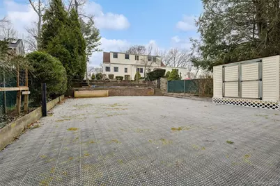 4 University Drive, East Setauket, NY 11733 - Photo 31