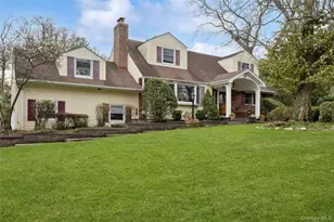 4 University Dr, East Setauket, NY 11733 - Photo 3