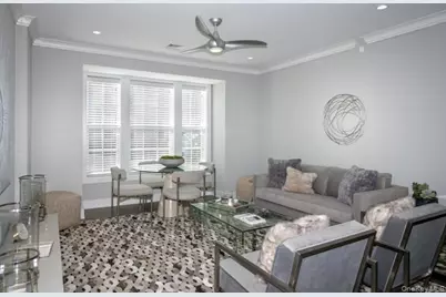 75 Circle Drive #88-205, Central Islip, NY 11722 - Photo 5