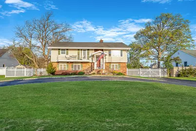 146 Awixa Avenue, Bay Shore, NY 11706 - Photo 1