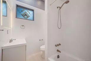 146 Awixa Ave, Bay Shore, NY 11706 - Photo 23