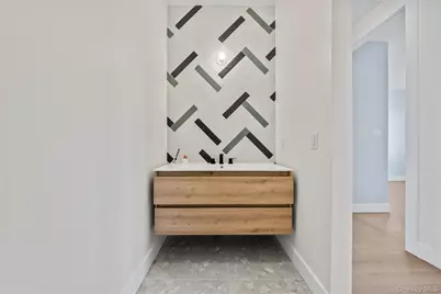 80 Memorial Park #302, Spring Valley, NY 10977 - Photo 37