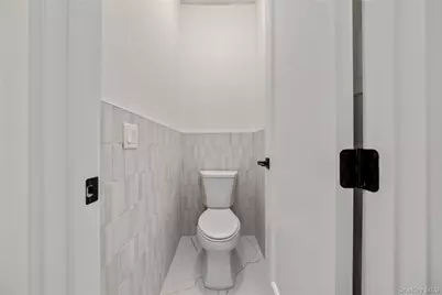 80 Memorial Park #302, Spring Valley, NY 10977 - Photo 23