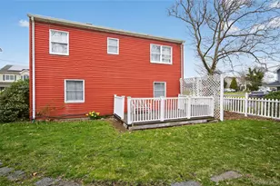 306 Curtis Ave, Carle Place, NY 11514 - Photo 7