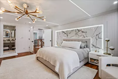 80 Knolls Drive N, Manhasset Hills, NY 11040 - Photo 11