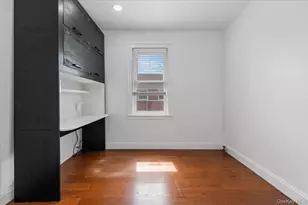 34-35 Jordan St, Flushing, NY 11358 - Photo 15