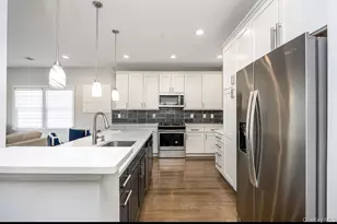 718 Guy Lombardo Ave, Freeport, NY 11520 - Photo 11