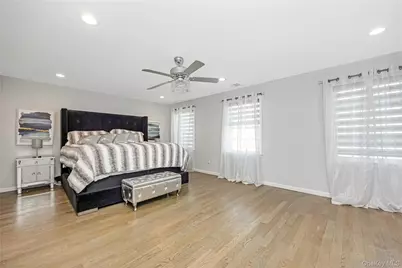 718 Guy Lombardo Avenue, Freeport, NY 11520 - Photo 33