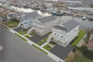 718 Guy Lombardo Ave, Freeport, NY 11520 - Photo 27