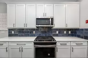 718 Guy Lombardo Ave, Freeport, NY 11520 - Photo 13