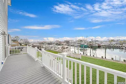 718 Guy Lombardo Avenue, Freeport, NY 11520 - Photo 5