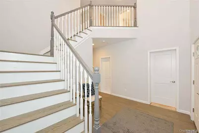 718 Guy Lombardo Avenue, Freeport, NY 11520 - Photo 3