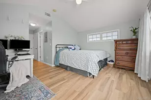 40 W 13th Rd, Broad Channel, NY 11693 - Photo 21