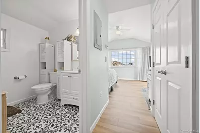 40 W 13th Road, Broad Channel, NY 11693 - Photo 19