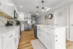 40 W 13th Rd, Broad Channel, NY 11693 - Photo 11