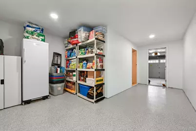 40 W 13th Road, Broad Channel, NY 11693 - Photo 29